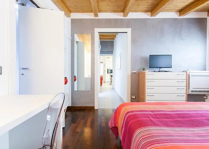 Apartment Semplicemente Casa Mailand